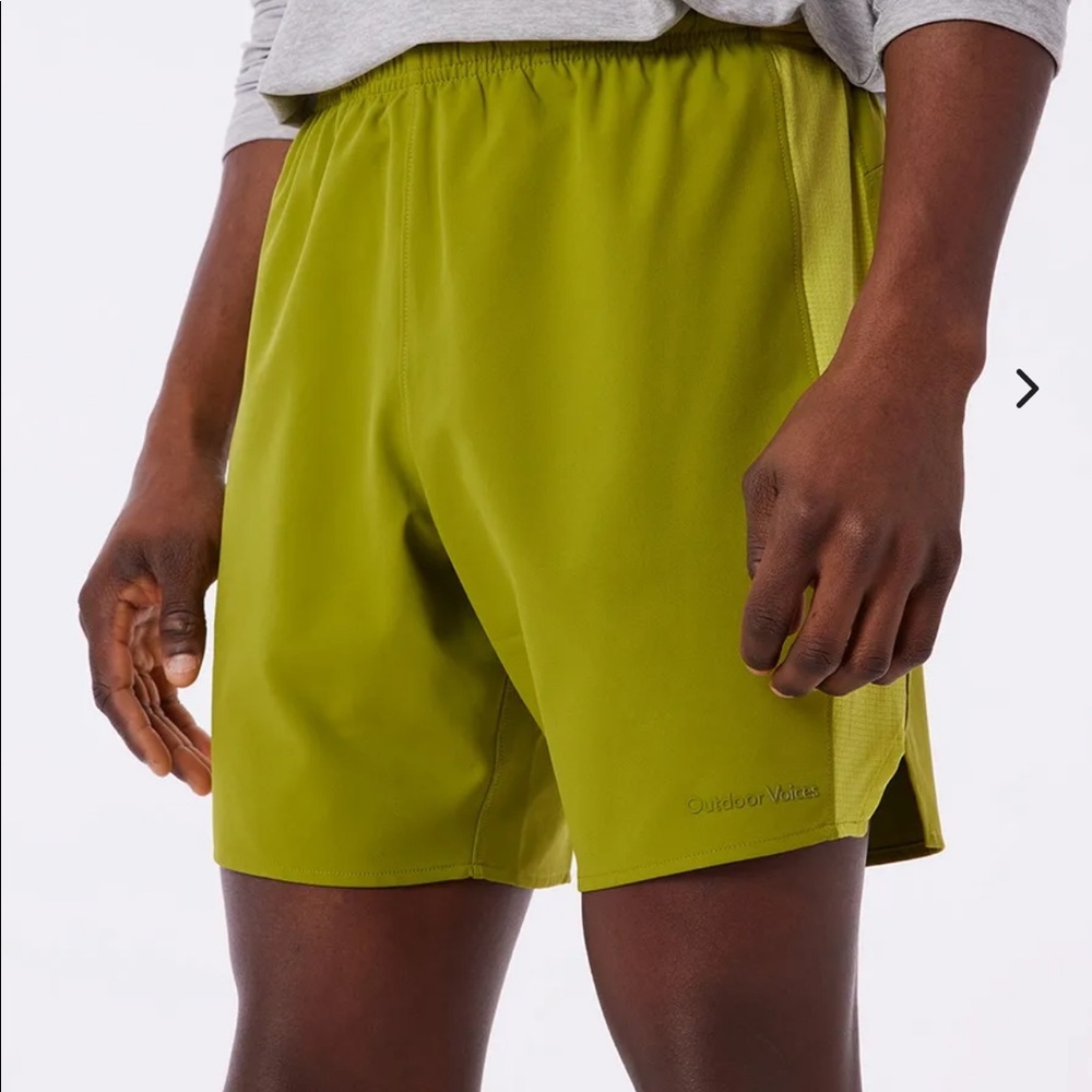 Outdoor Voices High Stride 7" Short NWT